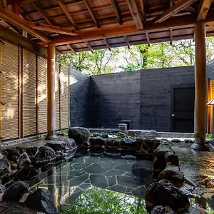 *** Ryokan Yuyu - Private Open Air Onsen Usage Guaranteed Japon