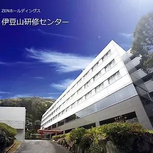 *** ビジネスホテル Izusan Training Center 日本